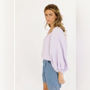 ZOCO top with bubble sleeves size medium